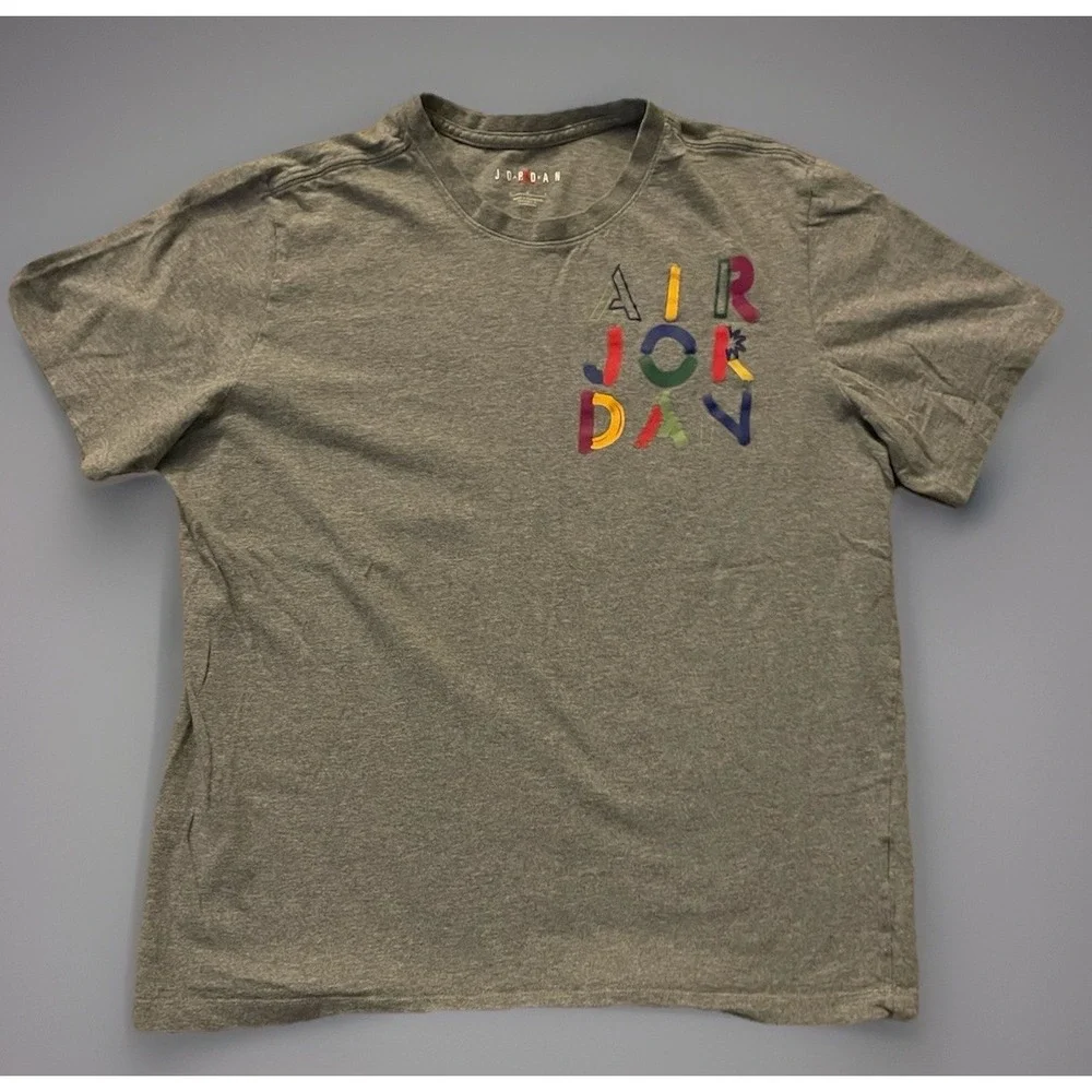 Air Jordan Short Sleeve Graphic T-Shirt The Cradle Logo Gray Colorful Large JBHS